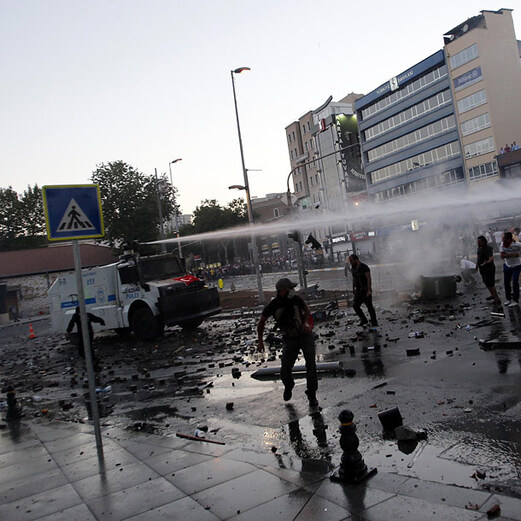 Straßenschlachten in Istanbul