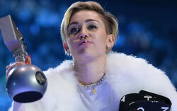 Miley: Kein Verständnis für Joint-Kritik