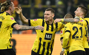 Dortmund stürmt mit 6:1-Gala gegen Köln an Tabellenspitze