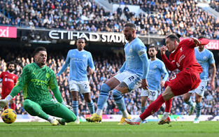 Liverpool rettet Punkt im Kracher bei Manchester City