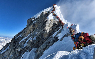 Rekord-Ansturm auf den Mount Everest