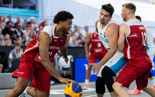 3x3-Basketball-Nationalteam startet mit zwei Siegen in Heim-WM 