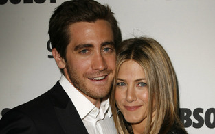 Gyllenhaal: Sex-Szenen mit Aniston waren ''Folter''