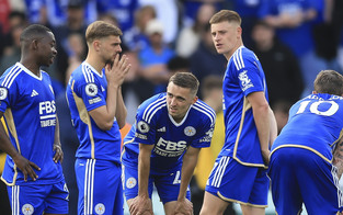 Leicester City muss als zweiter Premier-League-Meister absteigen