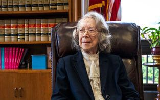 Zweifel an geistigem Zustand: Älteste US-Richterin suspendiert