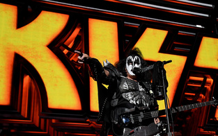 Kiss-Sänger Gene Simmons: ''Lasst euch impfen!''