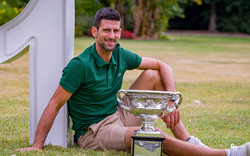 Djokovic nach Australien-Triumph wieder Nummer 1