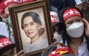 Militär-Junta in Myanmar löst Partei von Suu Kyi auf 