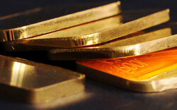 Goldpreis steigt über 1.300 Dollar
