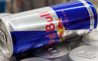 Red Bull knackt die 11-Milliarden-Marke