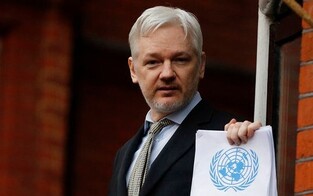 Wikileaks-Gründer erhält Besuch von seiner Familie