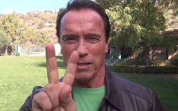 Arnie schickt Friedensbotschaft in Ukraine