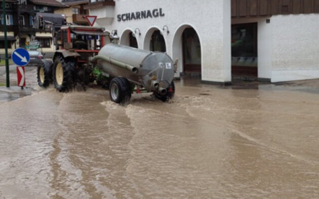 Alle Bilder: Hochwasser in Österreich 