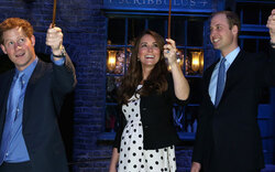 Kate, William und Harry lieben Harry Potter
