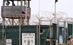 US-Behörden lassen zwei weitere Häftlinge frei
