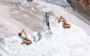 Ski: Empörung über Baggerarbeiten am Gletscher