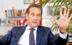Straches Appell: »Wer raunzt, hilft der Regierung«