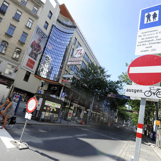 Mariahilfer Straße wird Fußgängerzone