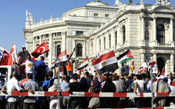Hunderte demonstrierten für Mursi