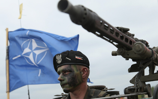 Ex-NATO-Chef schließt Truppenentsendung nicht aus