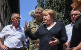 Merkel im Krisengebiet: "Es ist gespenstig" 