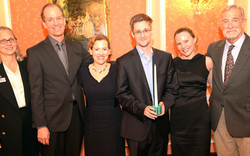 Snowden erhält Whistleblower-Preis