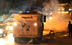 Tränengas-Granate tötet jungen Demonstranten