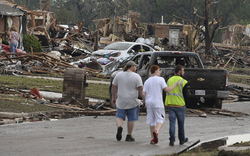 Rund 100 Tote nach Horror-Tornado