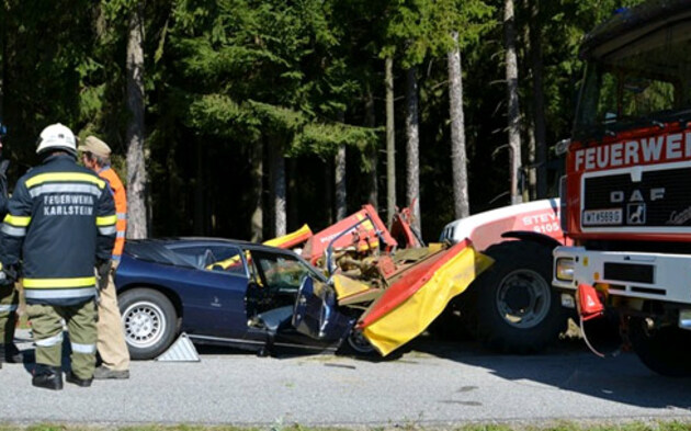 Lamborghini rast frontal in Traktor  