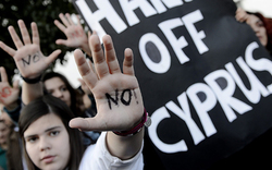 Dramatisches Ringen um Zypern-Rettung 
